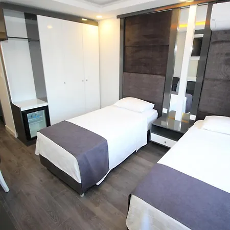Extravagant Hotel Avsa